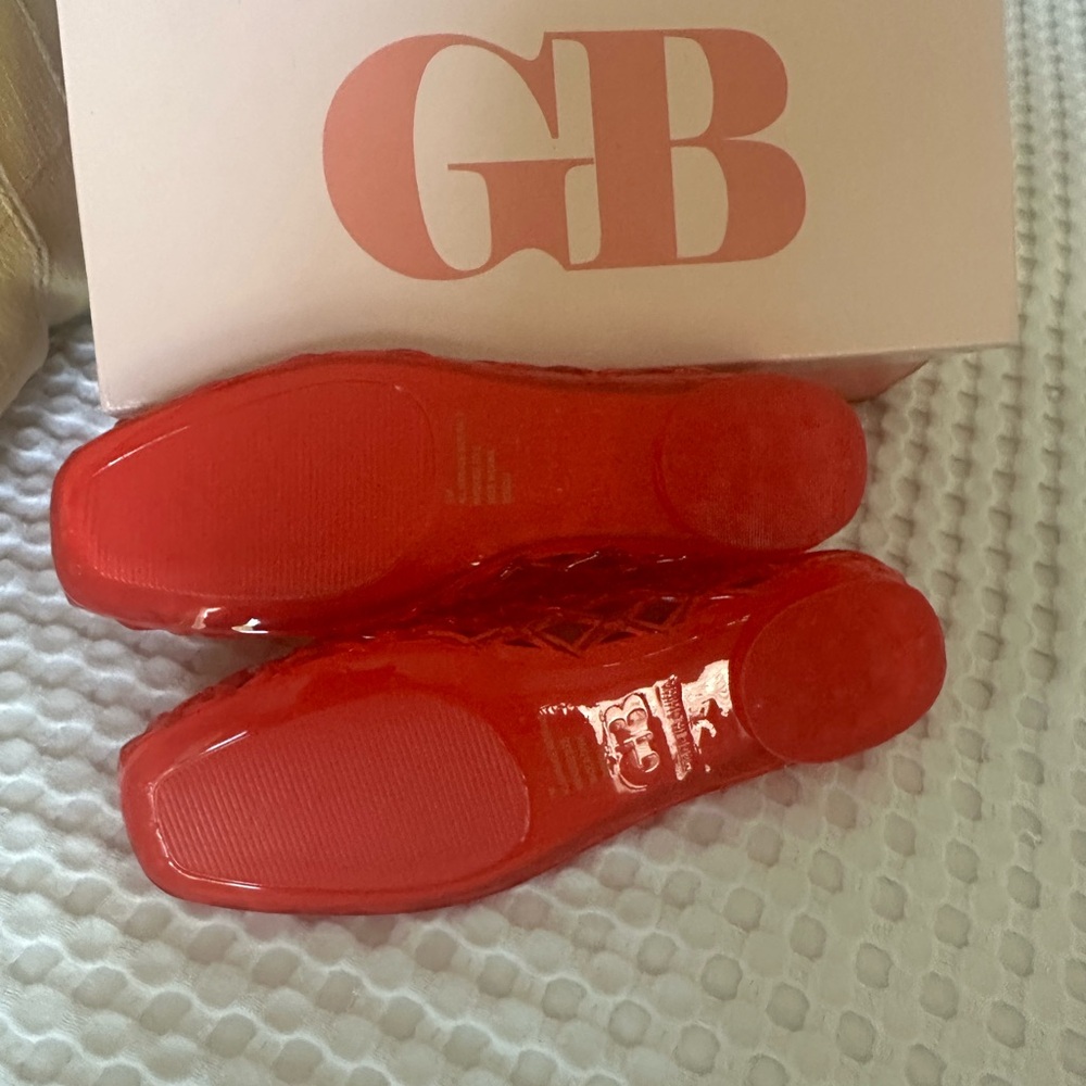 Gianni Bini Red Woven Flats - Picture 4 of 5
